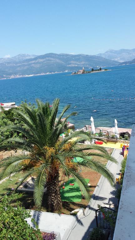 Hotel Vizantija Tivat Kültér fotó