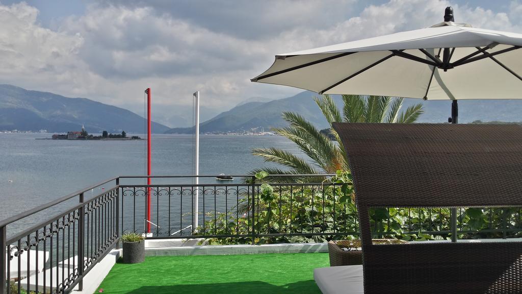 Hotel Vizantija Tivat Kültér fotó